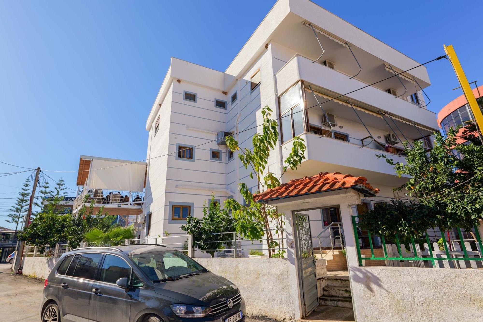 Hotel Chris كساميل المظهر الخارجي الصورة