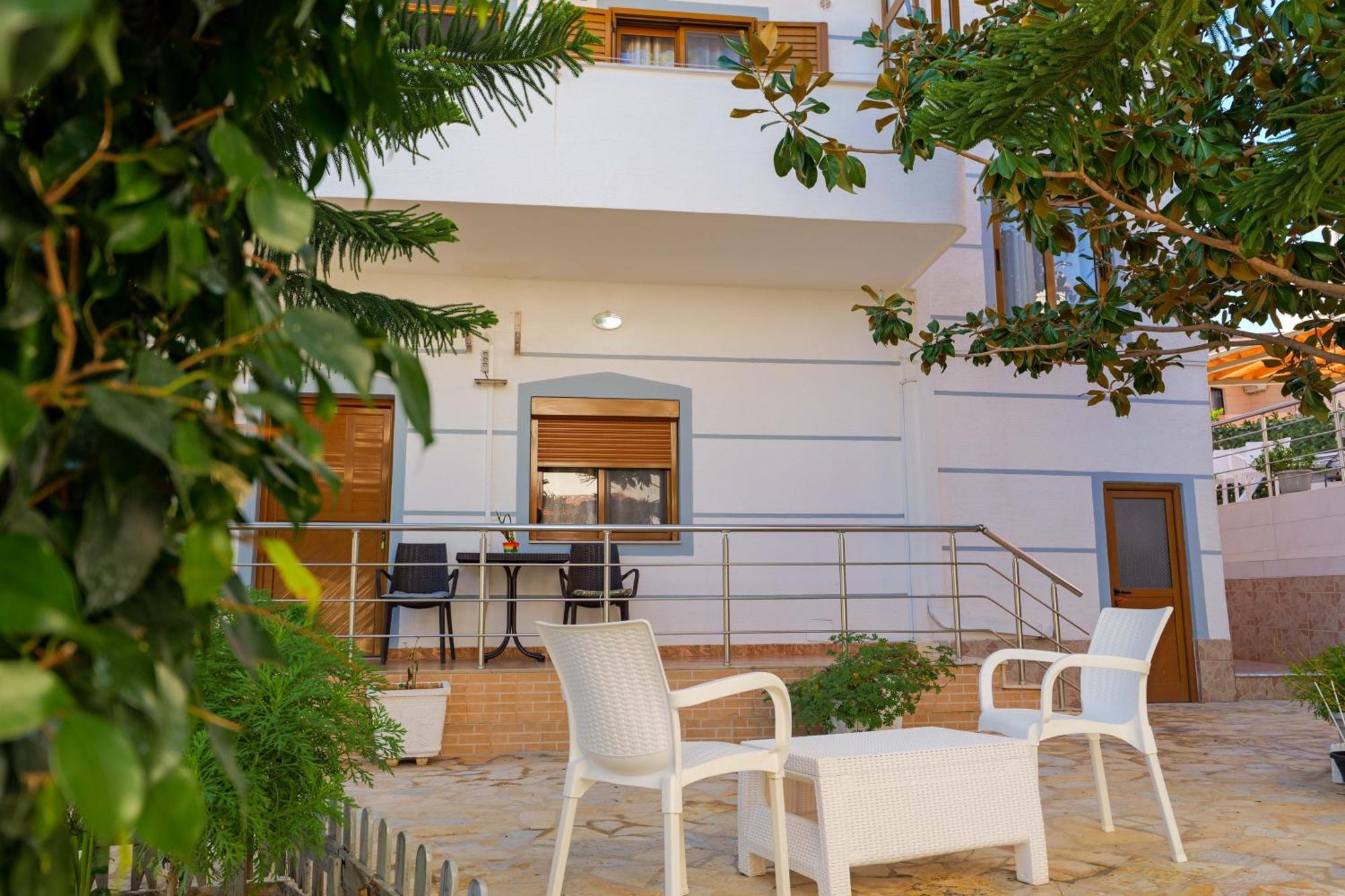 Hotel Chris كساميل المظهر الخارجي الصورة
