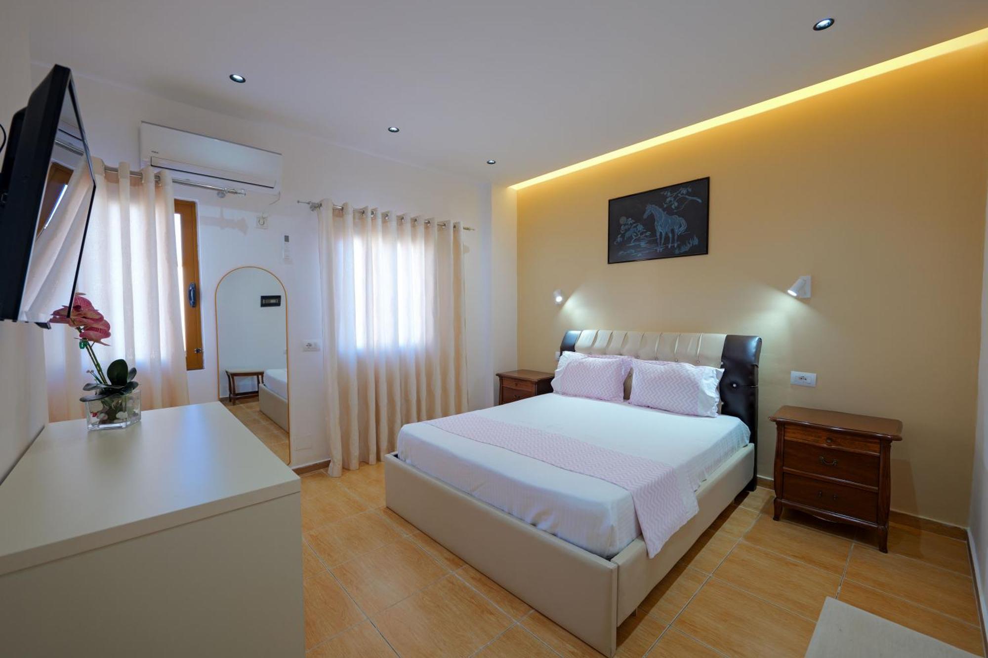 Hotel Chris كساميل المظهر الخارجي الصورة
