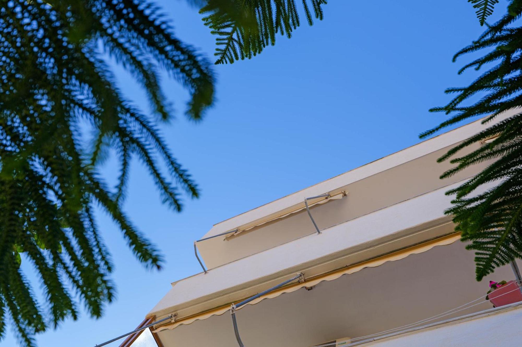 Hotel Chris كساميل المظهر الخارجي الصورة